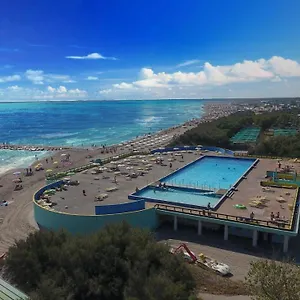 Campingplatz Happy Camp Mobile Homes In Village Rosapineta, Rosolina Mare